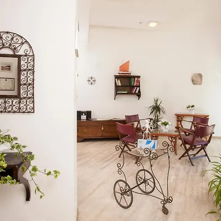 Beach Residence 3*