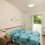 Beach Residence Aparthotel 4*