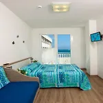 Aparthotel Beach Residence Gabicce Mare