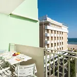 Beach Residence Aparthotel 4*
