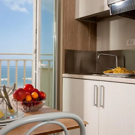 Aparthotel Beach Residence Gabicce Mare