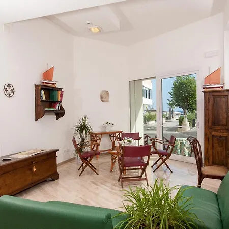 Aparthotel Beach Residence 3*