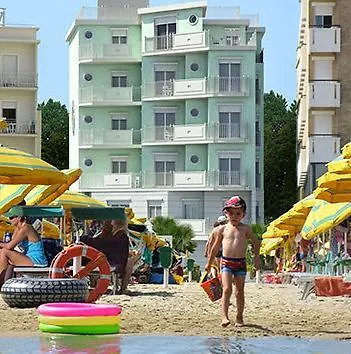 Aparthotel Beach Residence 3*